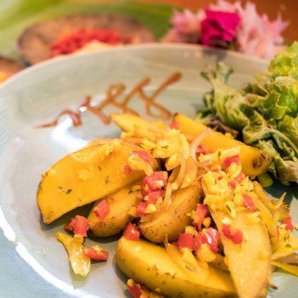 Turmeric potatoes recipe Turmeric potatoes recipe